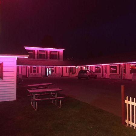 Trail Riders Motel Granby Kültér fotó